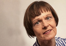 julia von fischer.256x256